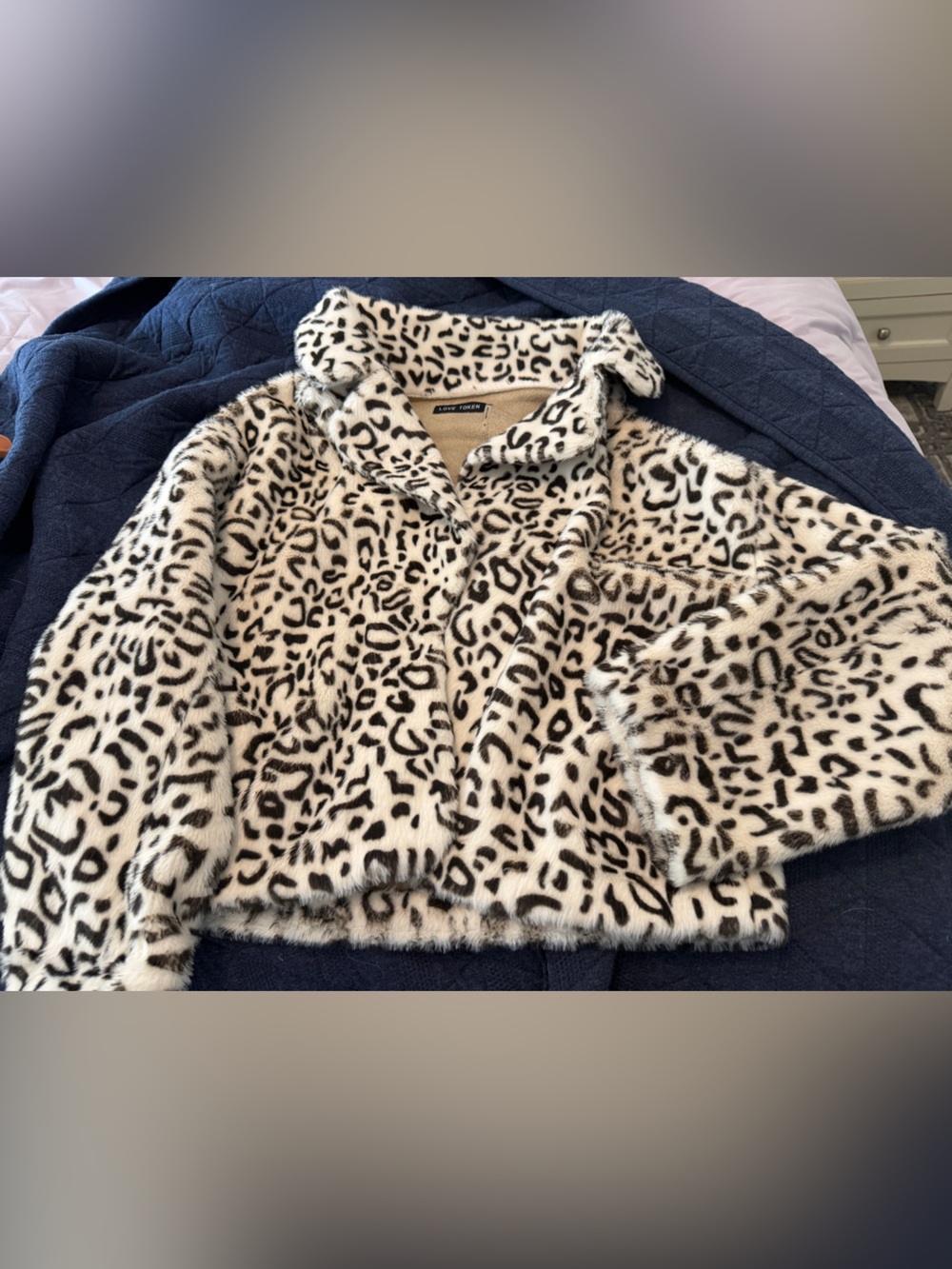Faux Fur Leopard Print Jacket - White/Black